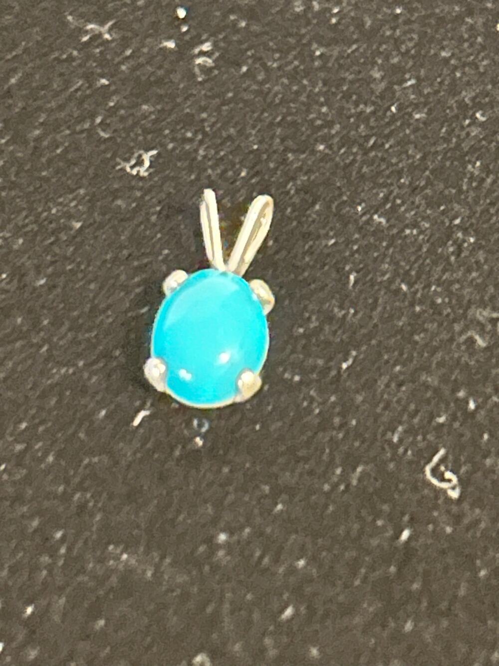 Arizona Artist Handcrafted 925 Sterling Silver Natural Turquoise Pendant 1/2"